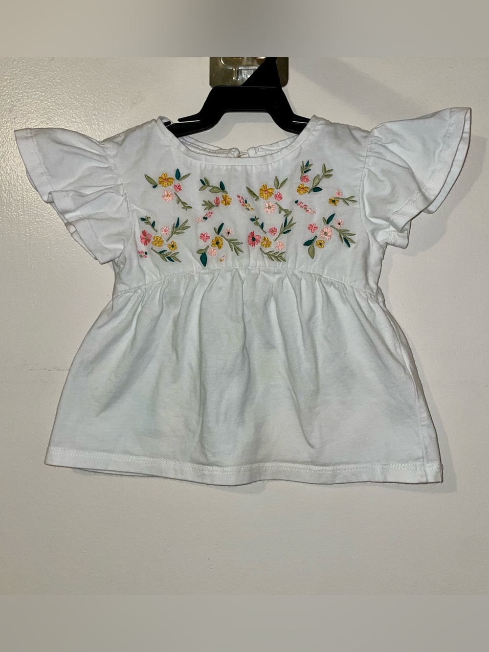 Zara White Top with Floral Embroidery